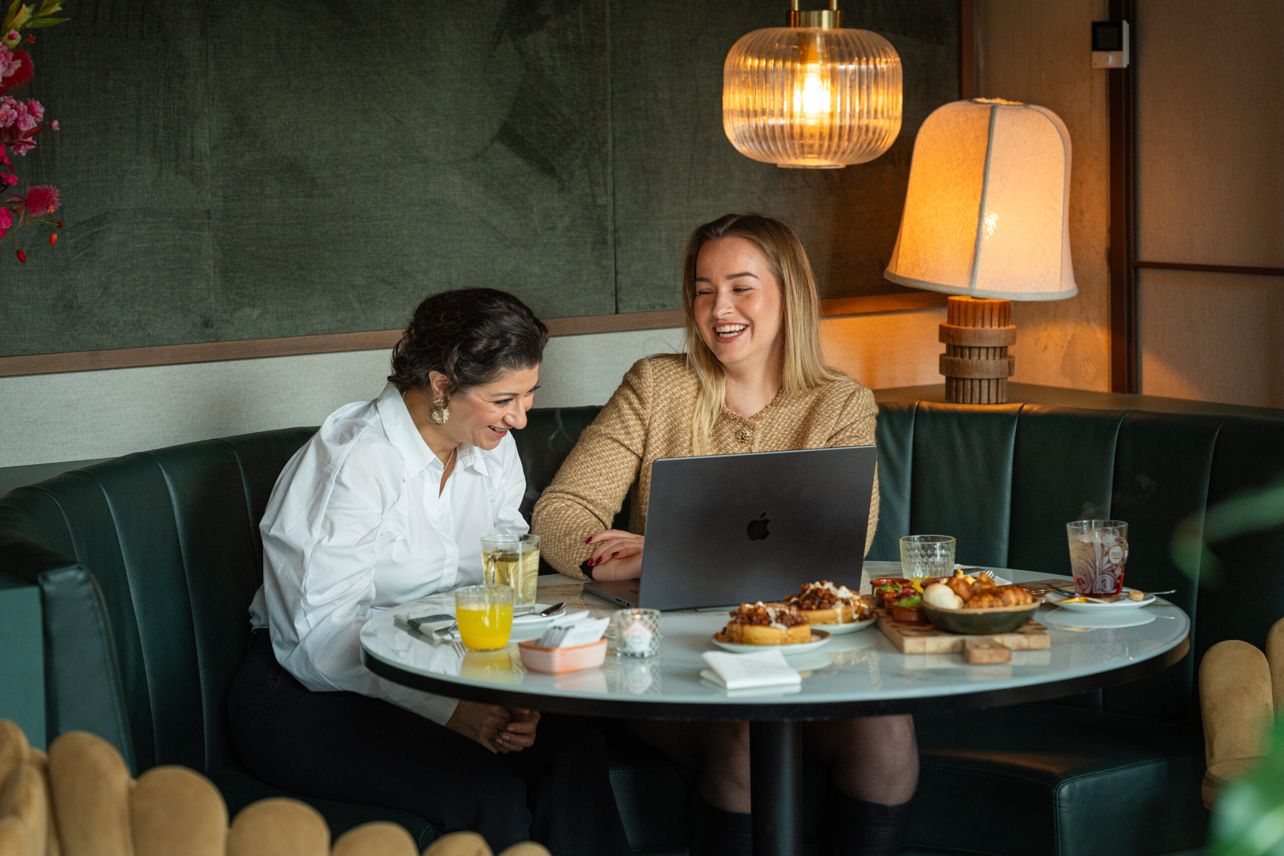 Beauty, business & breakfast sessie Demi Groen
